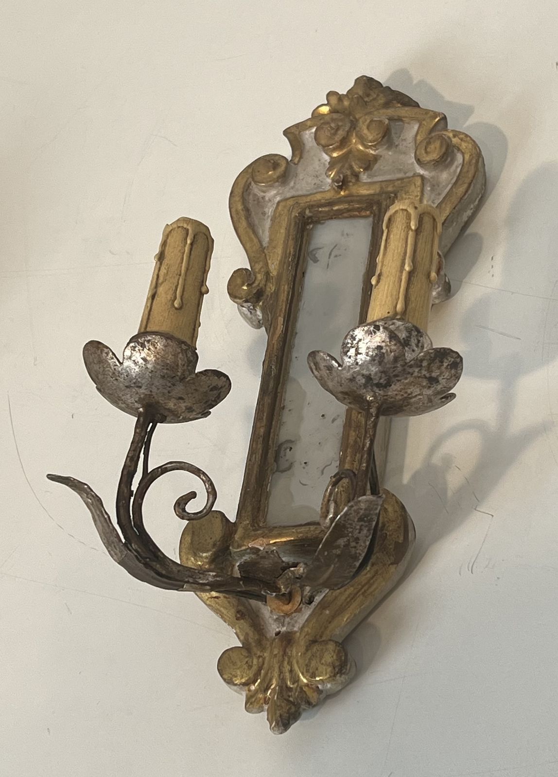 Pair Of Wall Lights In Carved Wood And Silver And Gold Patinated Metal With A Mirror In The Center photo vinterior