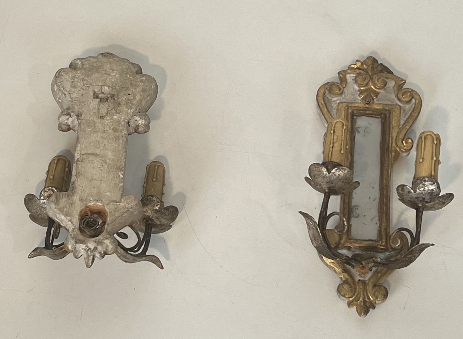 Home Decor Pair Of Wall Lights In Carved Wood And Silver And Gold Patinated Metal With A Mirror In The Center photo