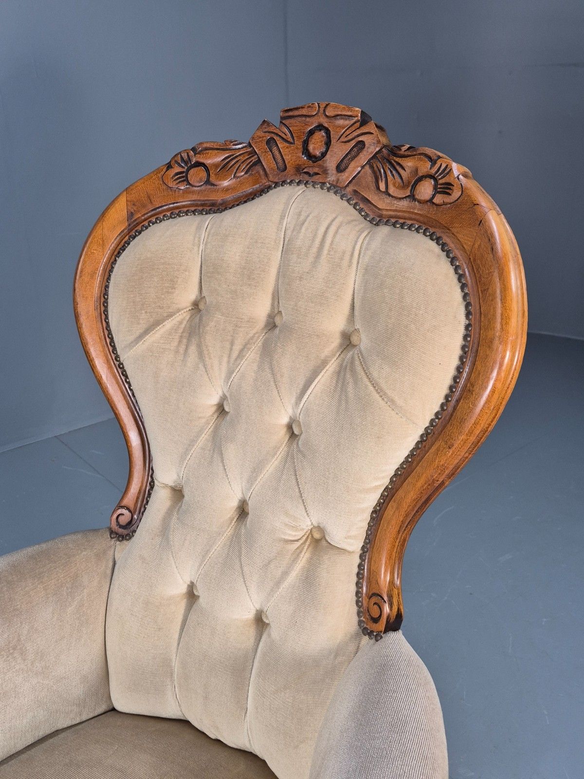 Vintage Rococo Style Balloon Back Lounge Chair 1970s Retro Beige Eb9212 Vcar photo Furniture