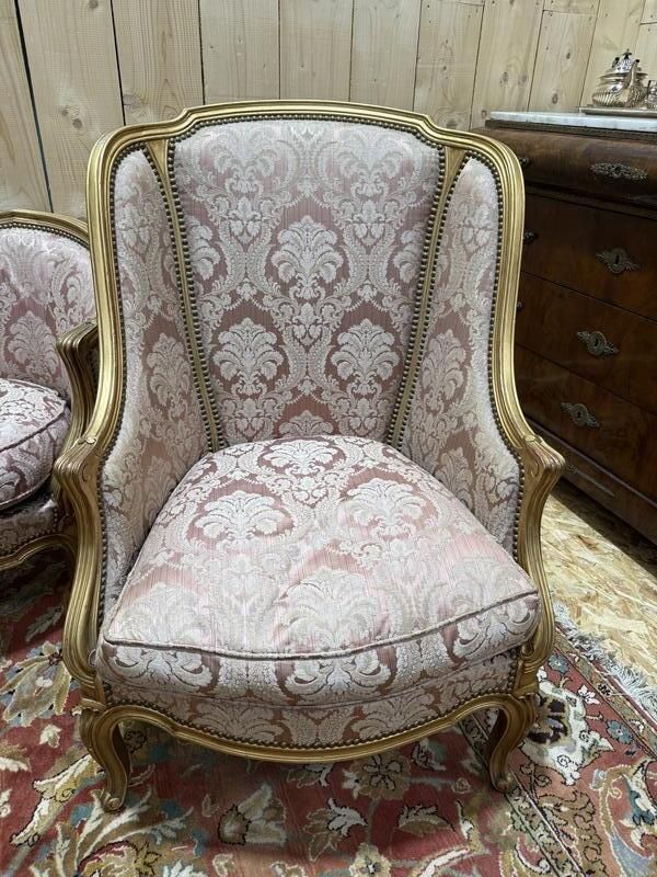 Salon De Style Louis XV En Bois Doré Avec Canapé Et Paire De Fauteuils photo buy