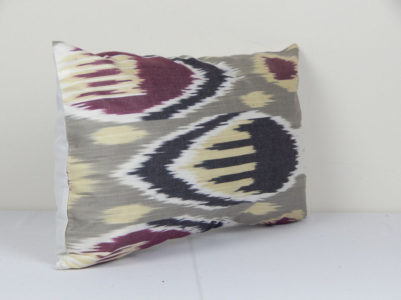 Ikat Gray Cushion Cover, Decorative Cotton Pillowcase, Central Asian Decorative Pillow Cover