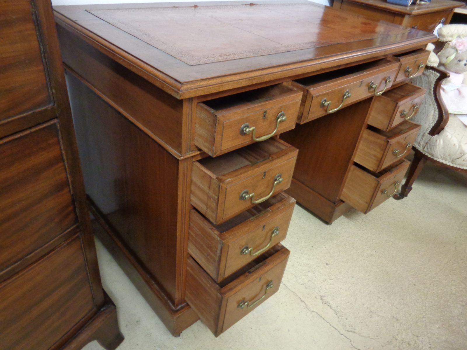 Edwardian Twin Pedestal Desk On Castors photo furniture