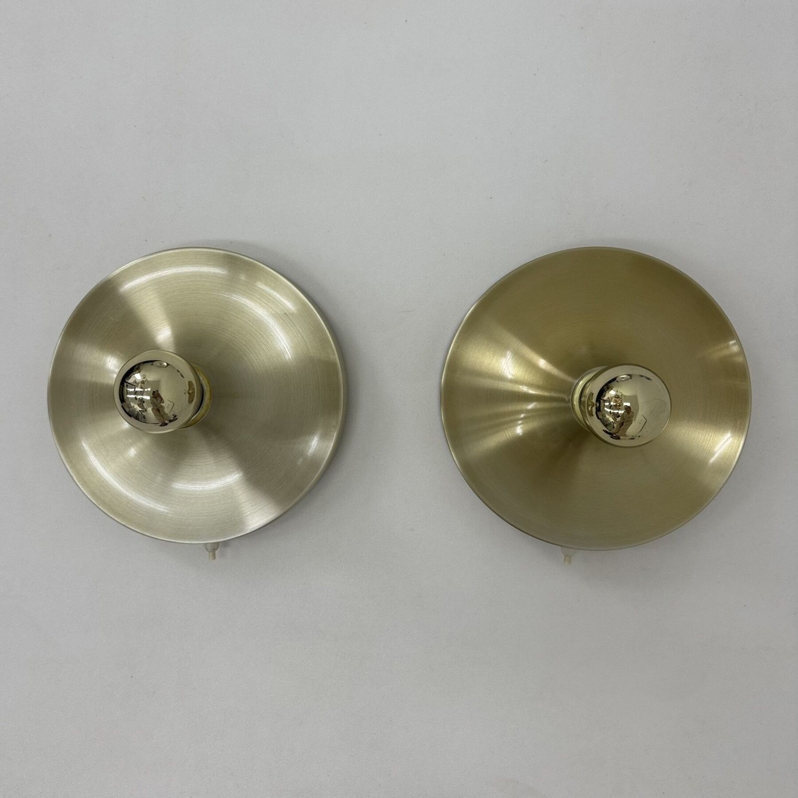 Mid Century Design Honsel Space Age Disc Lamp, Jaren 1970, Toegeschreven Aan Charlotte Perriand Voor Les Arcs photo 913.0
