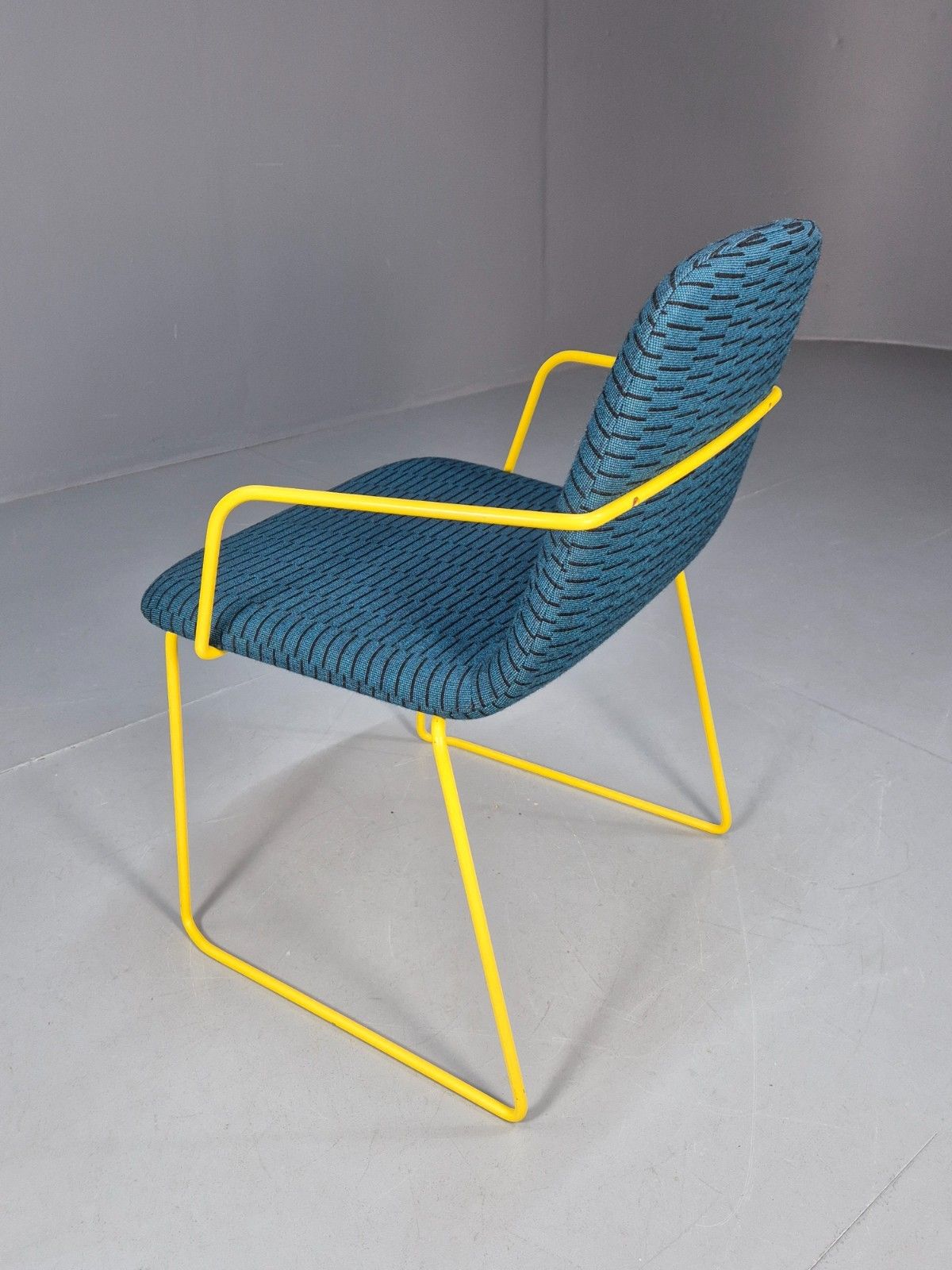 Furniture Modern Yellow Metal Framed Chair By Hitch Mylius Cebl Collection Eb10305 Mnor photo