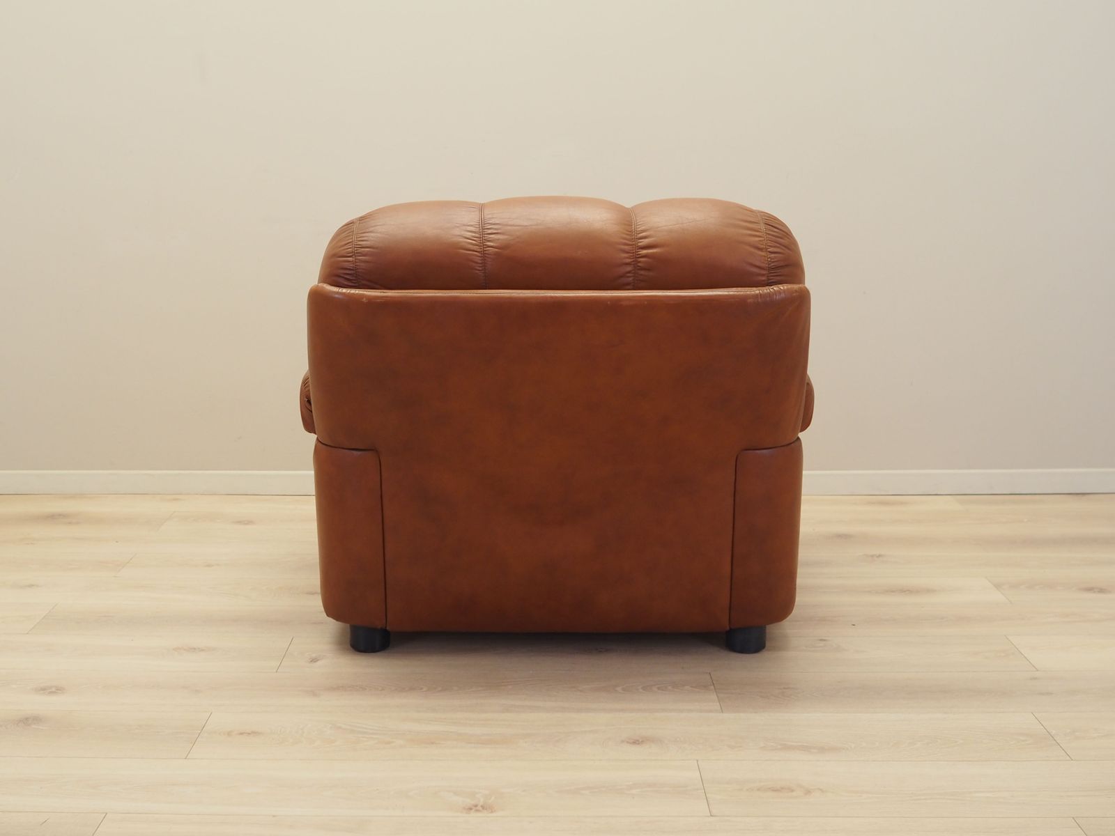 Brown Armchair, Italian Design, 1970s, Production: Italy photo vinterior