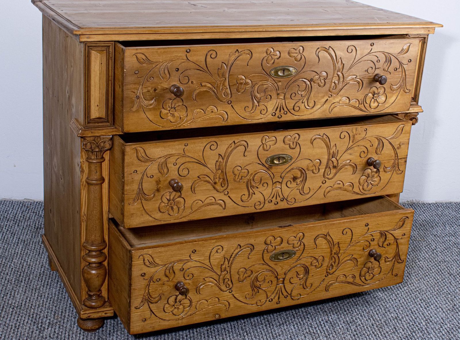 Antique Waxed Stripped Pine Chest Of 3 Drawers, Late 19th Century photo furniture