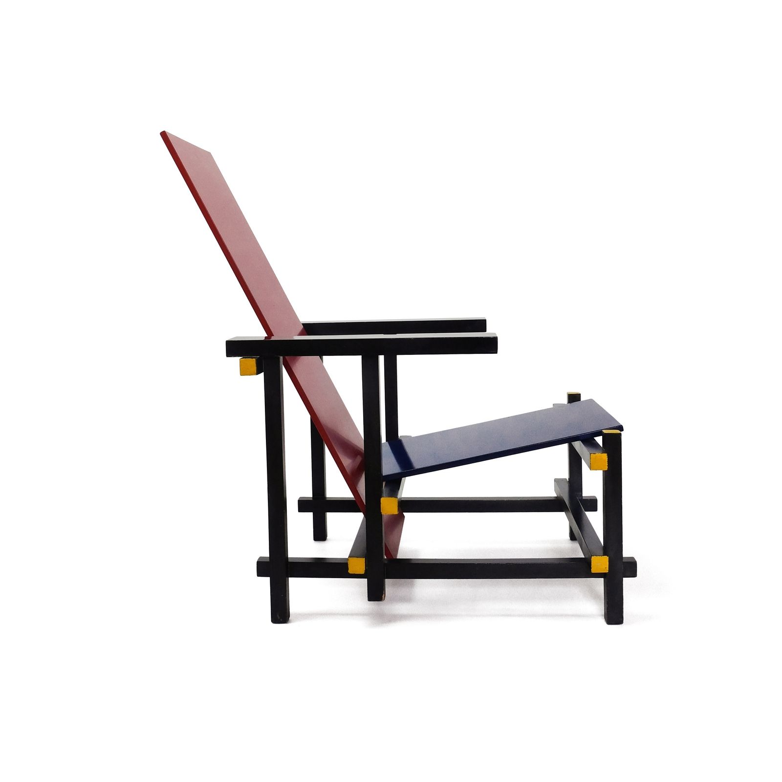 Modernist Design Rietveld Red & Blue Chair By Cassina, 1970s photo Furniture