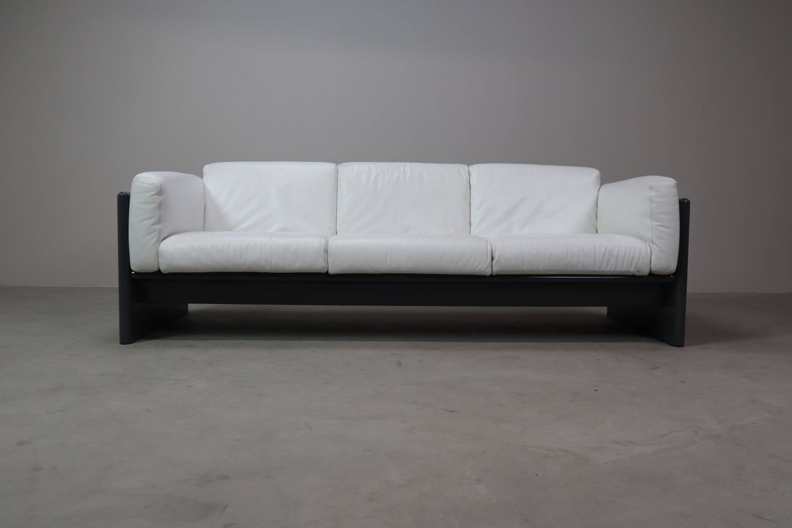 4680.0 “Arnolfo” 3 Seater Sofa By Mauro Marzocchi For Simon International, Italy 1971 photo