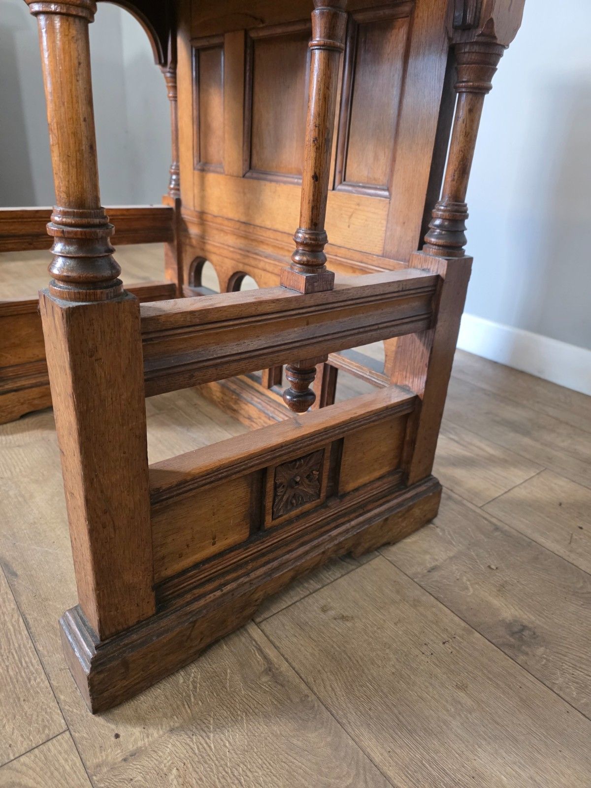 752.0 Antique 1890s Clarks Desk Made By Simpsons Of Kendall For The Town Hall photo