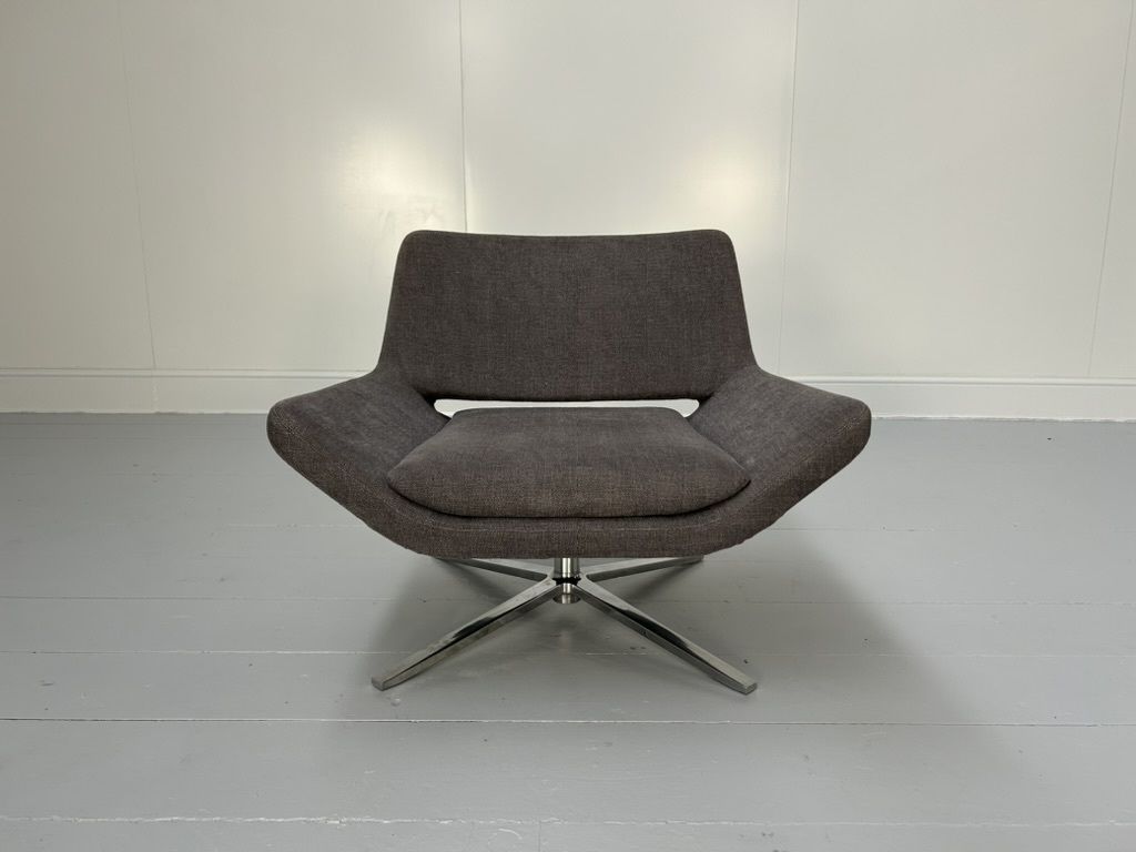 B&B Italia “Metropolitan Me84” Armchair – In Mid Grey Fabric