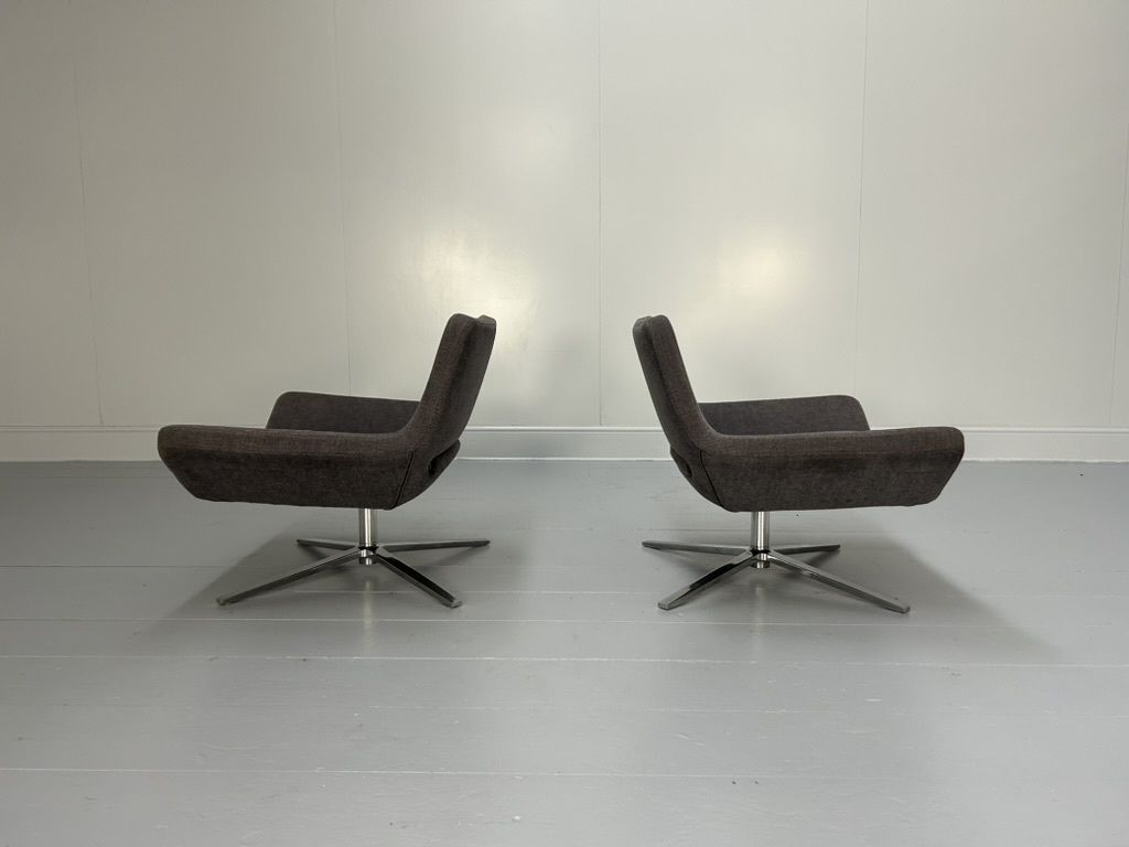 Pair Of B&B Italia “Metropolitan Me84” Armchairs – In Mid Grey Fabric photo 2900.0