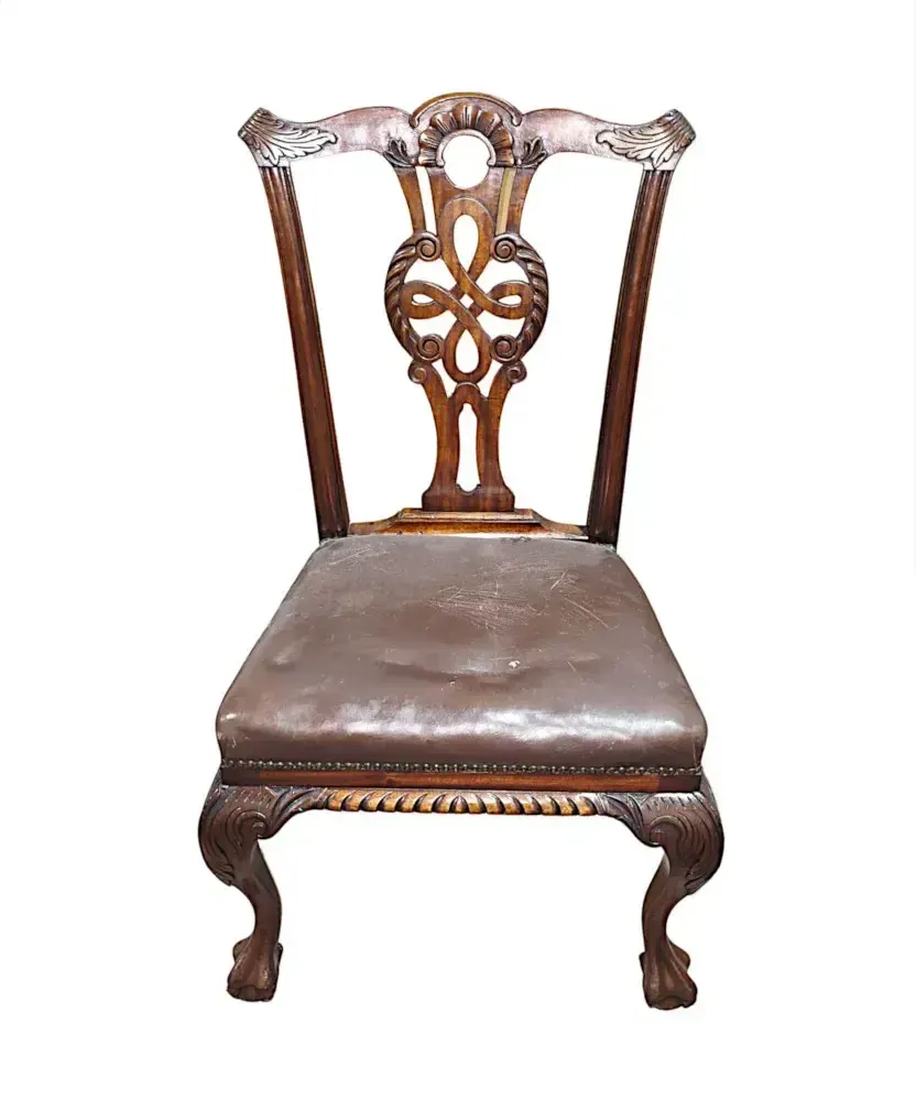 photo furniture A Very Rare 19th Century Irish Harlequin Set Of Twenty Four Dining Chairs Attributed To 'Butlers' Of Dublin