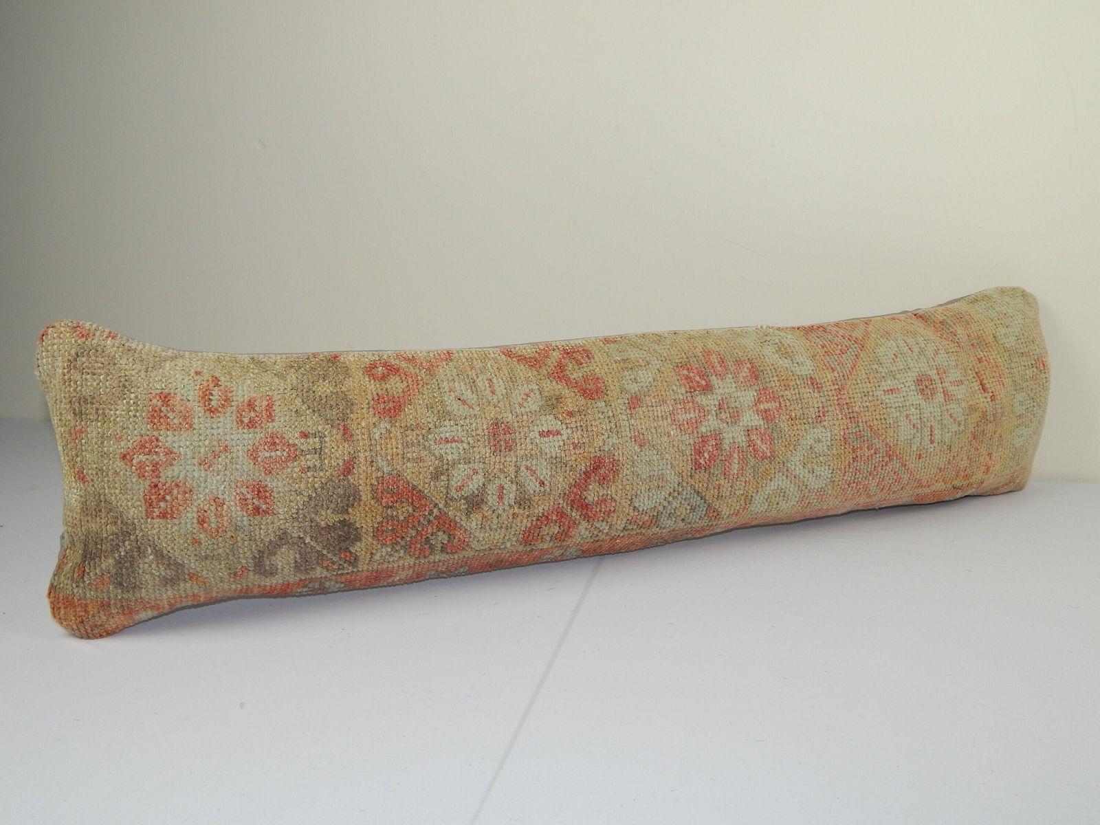 Muted Turkish Oushak Rug Pillow Copper Cover, Faded Kurdish Boho Woven Couch Bedding Carpet Pillow Cover 1 photo furniture