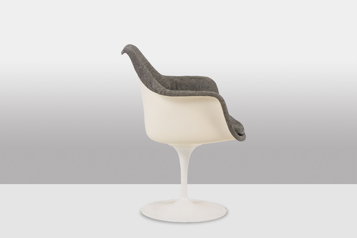 Eero Saarinen For Knoll. “Tulip” Armchair. 1960s/1970s. photo buy
