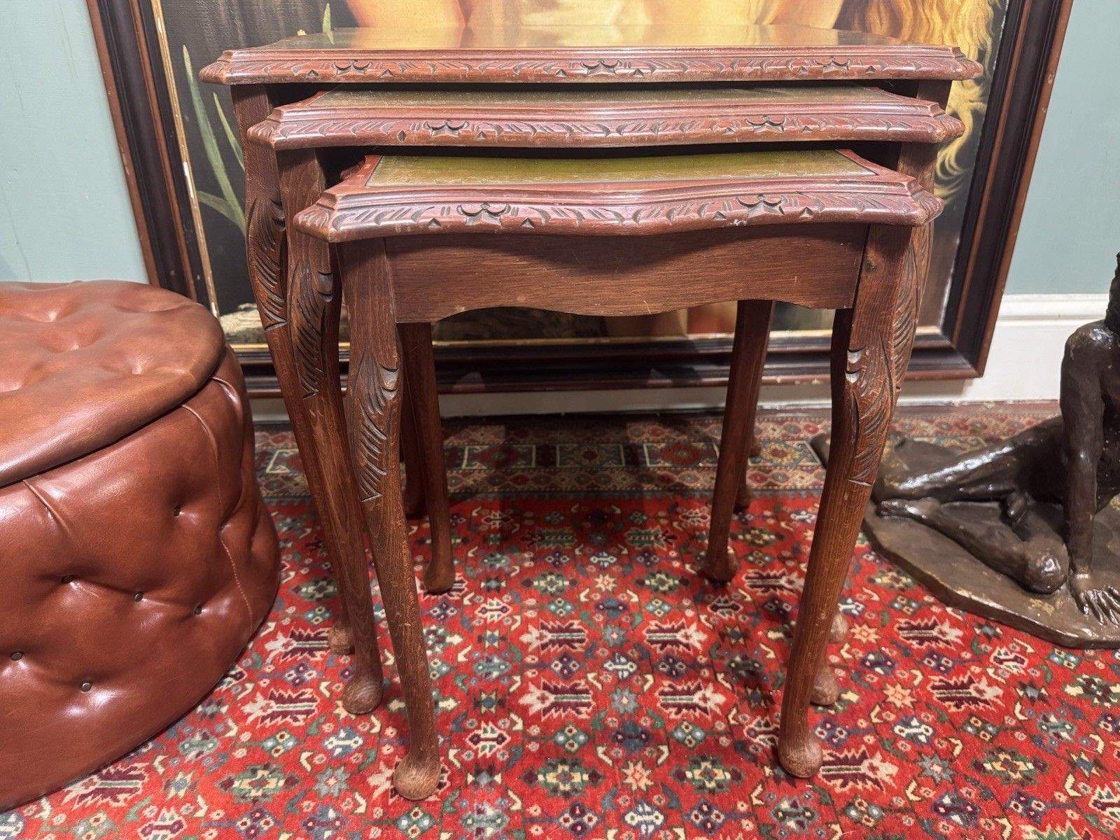 Furniture Regency Queen Anne Style Nest Of Three Tables In Rich Mahogany photo