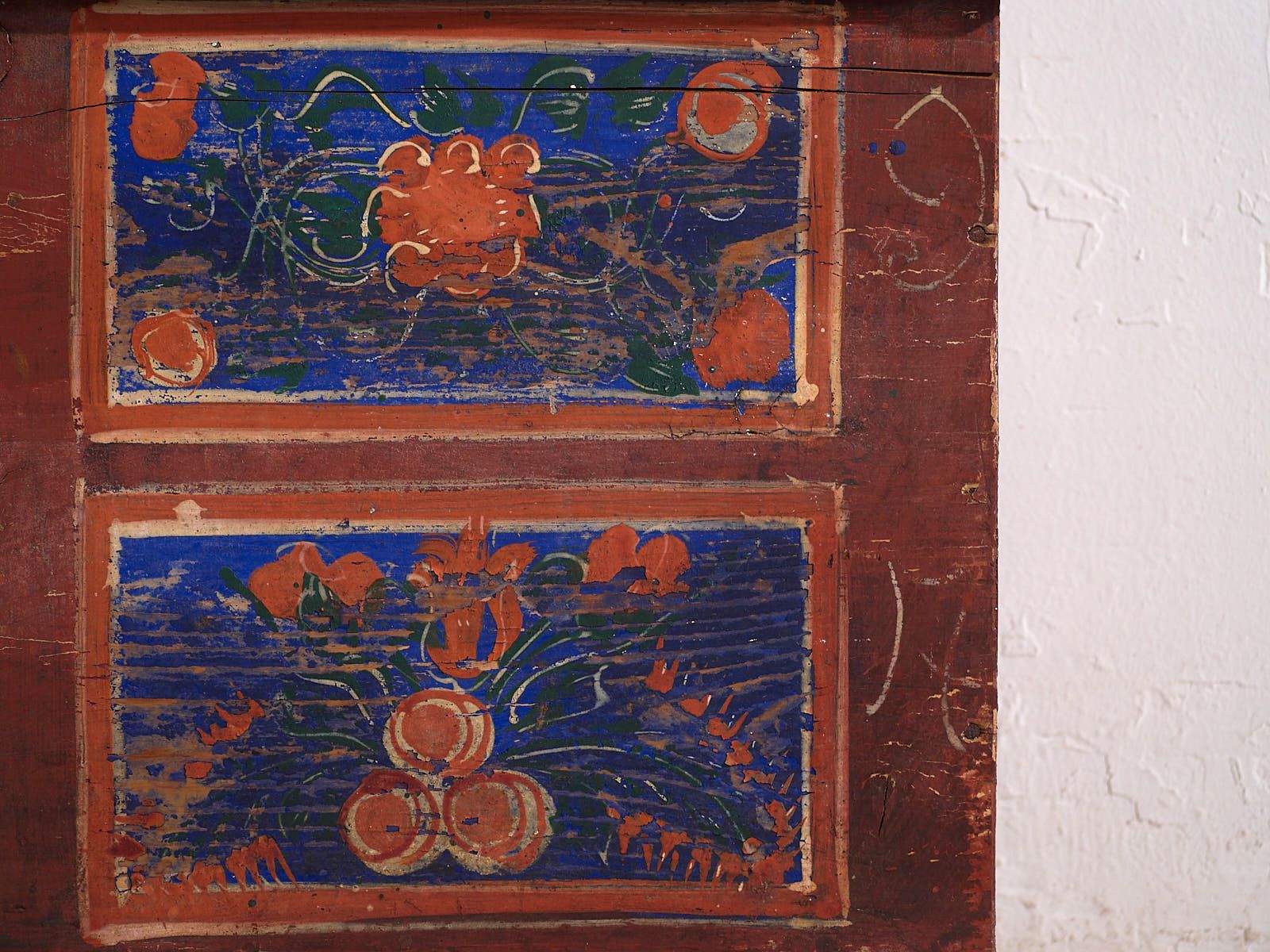 photo for sale Antique Hand Painted Chest With Floral Motifs (Year 1907) #100