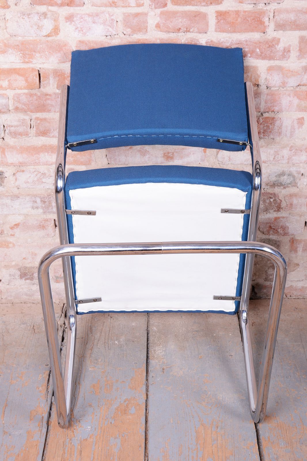 photo furniture Pair Of Restored Bauhaus Chairs, By Hynek Gottwald, Chrome, Czech, 1930s