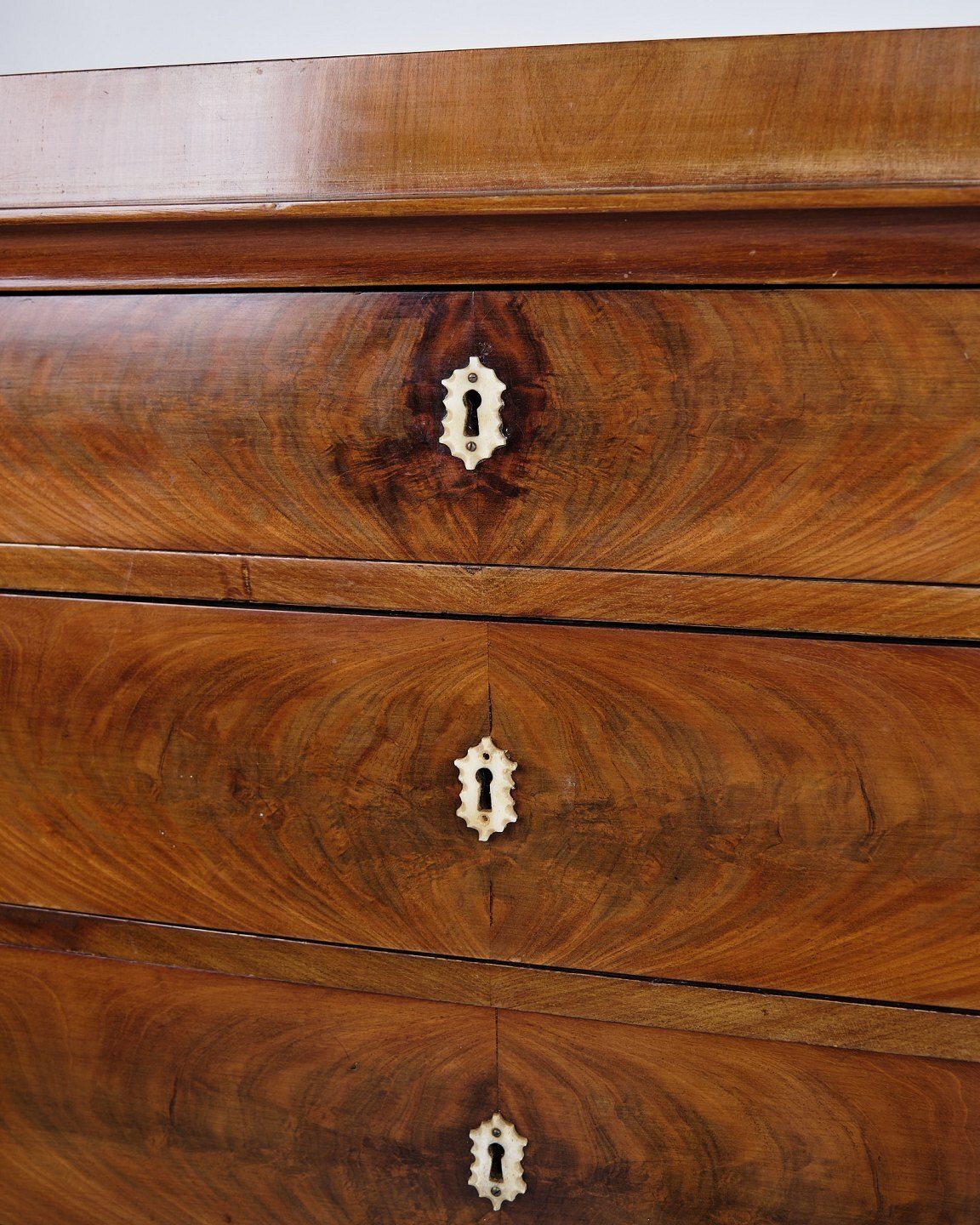 Chest Of Drawers   Antique   Mahogany   7 Drawers   1860s photo furniture