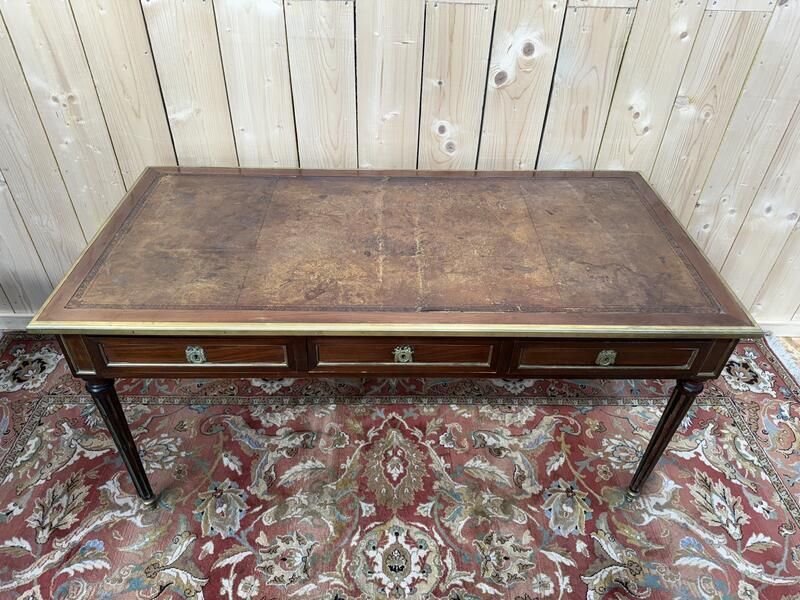 Bureau Plaît De Style Louis XVI En Acajou Et Filets De Laiton photo furniture