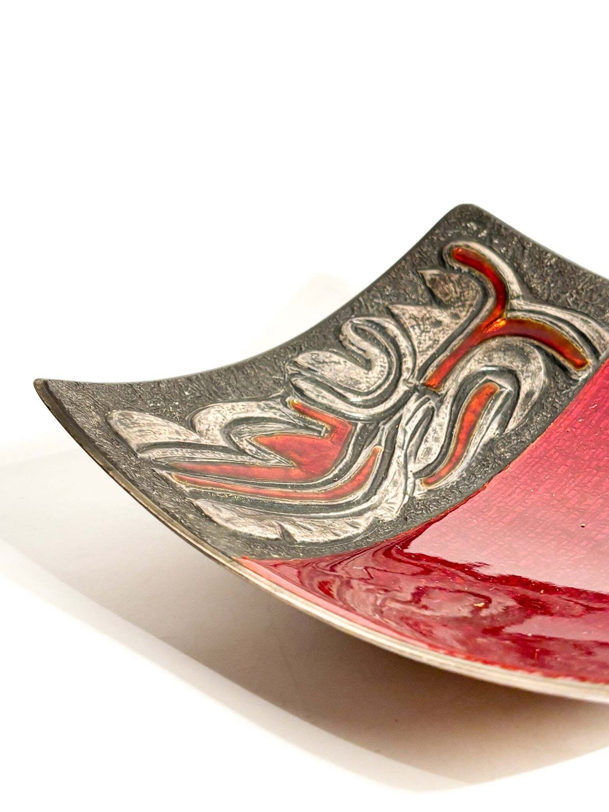 photo furniture Red Enameled Copper Centerpiece Bowl And Decorations By Studio Del Campo, 1960s