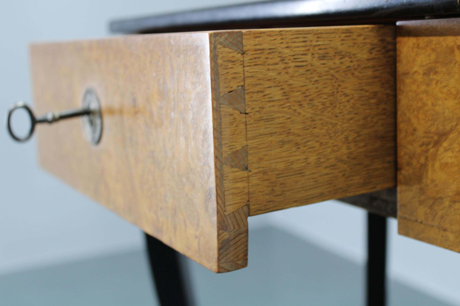 19e Eeuwse Biedermeier Naaitable, Oostenrijk photo buy