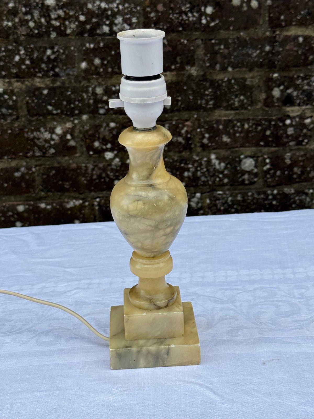 Rare Mid Century Vintage Italian Alabaster Lamp, Small Hand Carved Stone Table Lamp Mcm Lighting, Genuine Alabaster Made In Italy Pat Tested photo vinterior