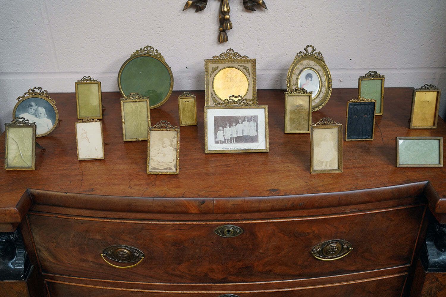 A Large Collection Of Seventeen Late Victorian & Edwardian Gilt Metal Photograph Frames C.1900 photo buy