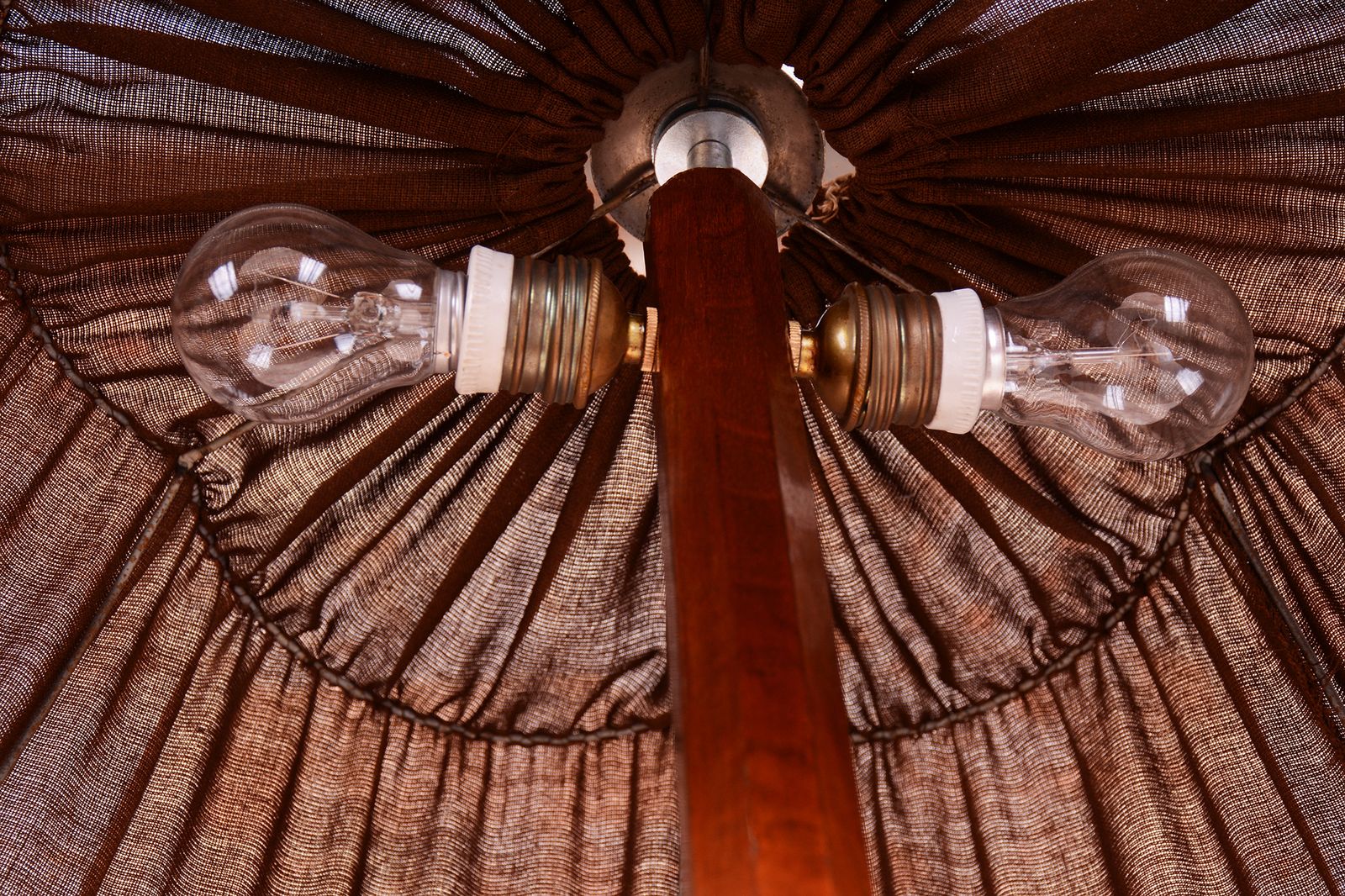 Restored Art Deco Floor Lamp, Walnut, New Electrification, Czech, 1920s photo vinterior