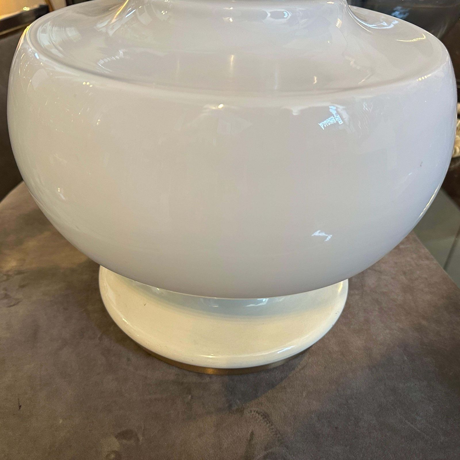 1970s Mid Century Modern White Opaline Glass And Brass Italian Table Lamp photo Lighting