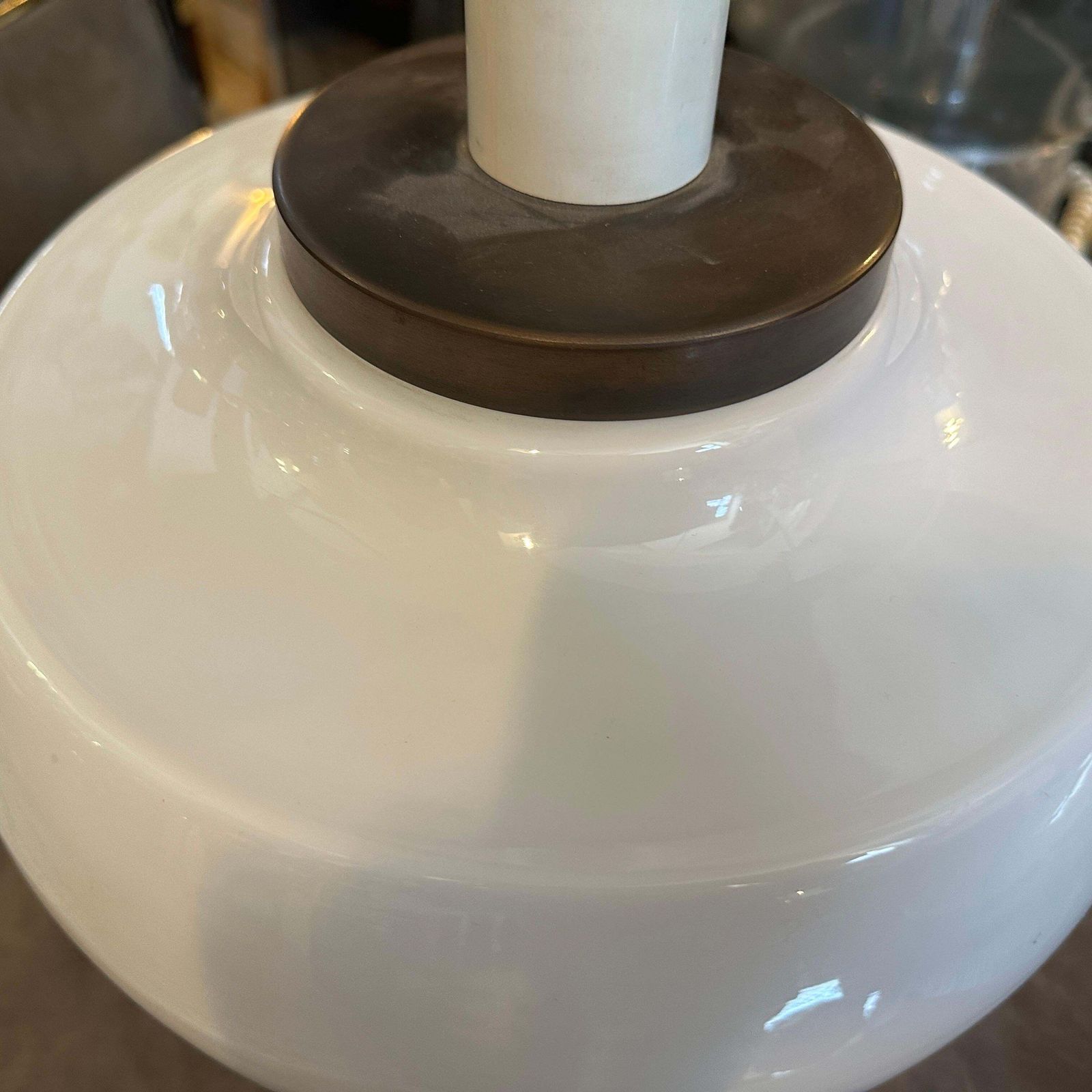 1970s Mid Century Modern White Opaline Glass And Brass Italian Table Lamp photo 1000.0