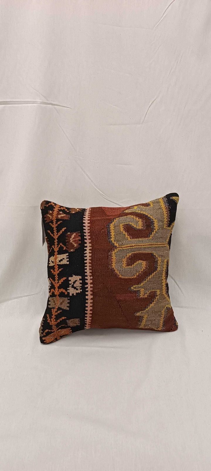 Hand Woven Kilim Cushion Cover 45 × 45 Cm Turkish Style Traditional Vintage Design photo for sale