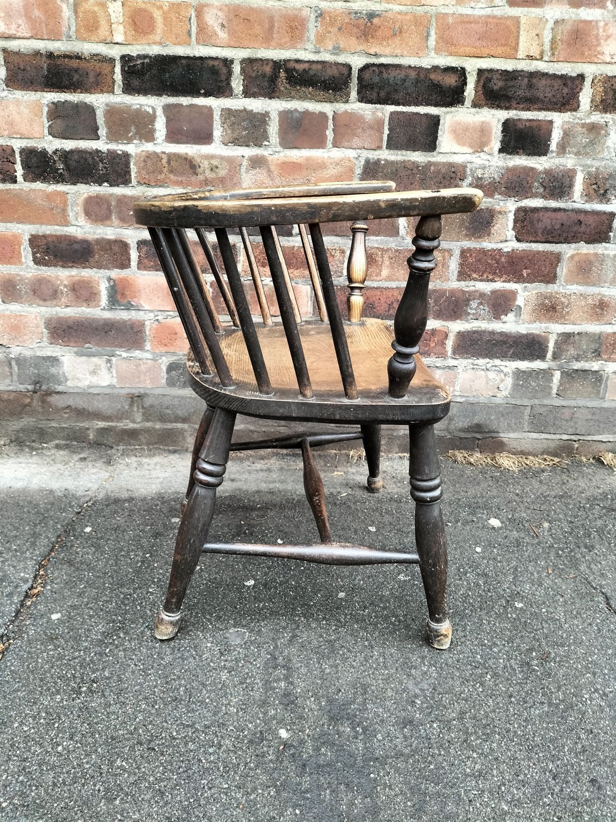19th Century Windsor Chair With Great Patina photo for sale