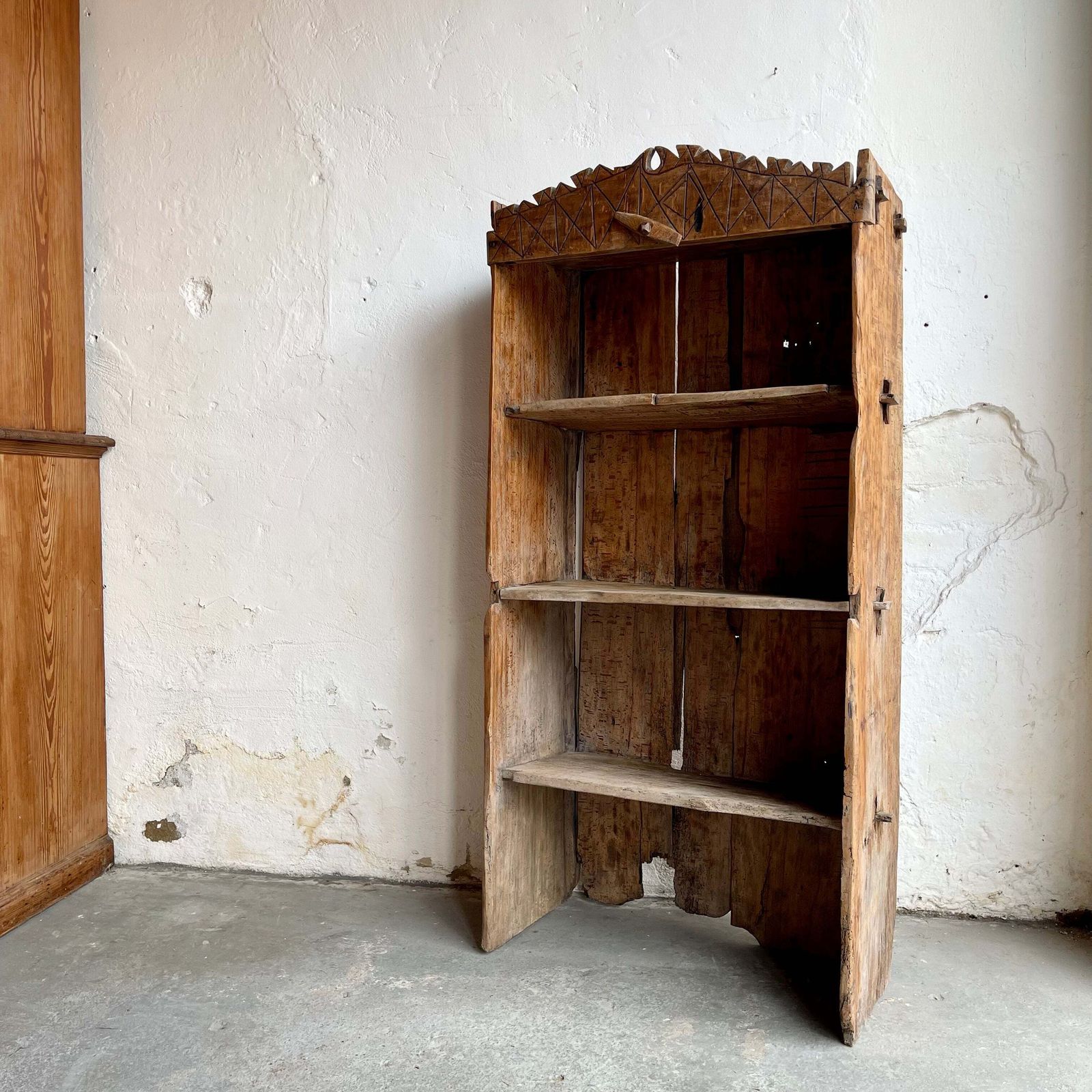 Antique Primitive Wooden Shelves   #1660