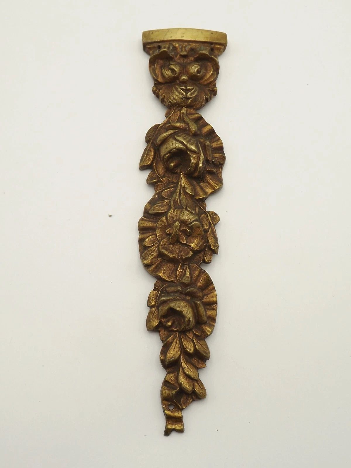 Paire d'appliques de mobilier d'époque en bronze français, décor floral et feuillage photo Décoration