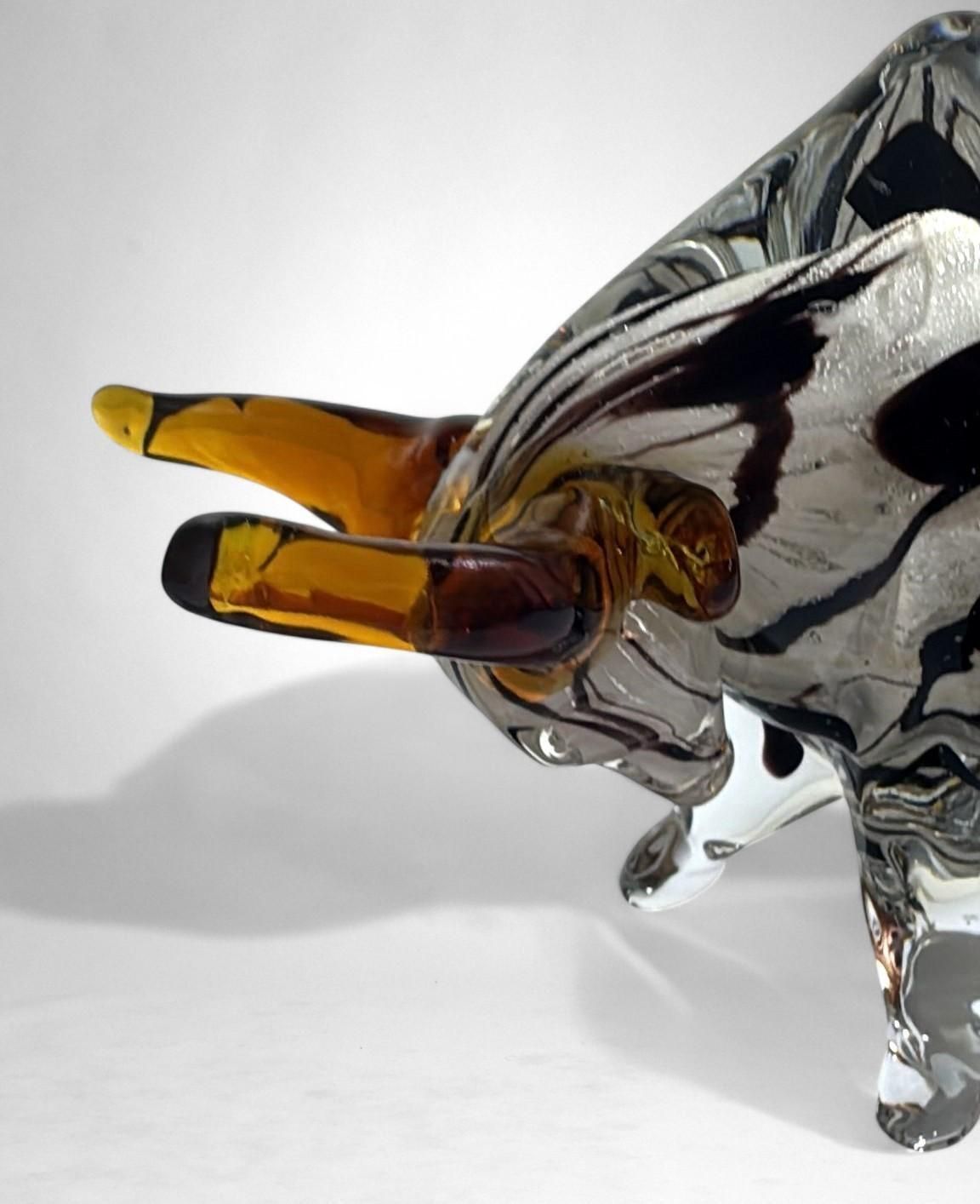 photo buy Murano Glass Bull Sculpture Sommerso Technique