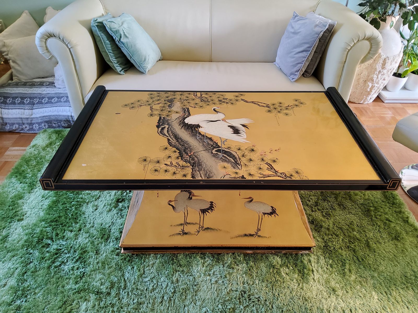 Chinoiserie Gold And Black Lacquered Table With Crane Motifs photo for sale