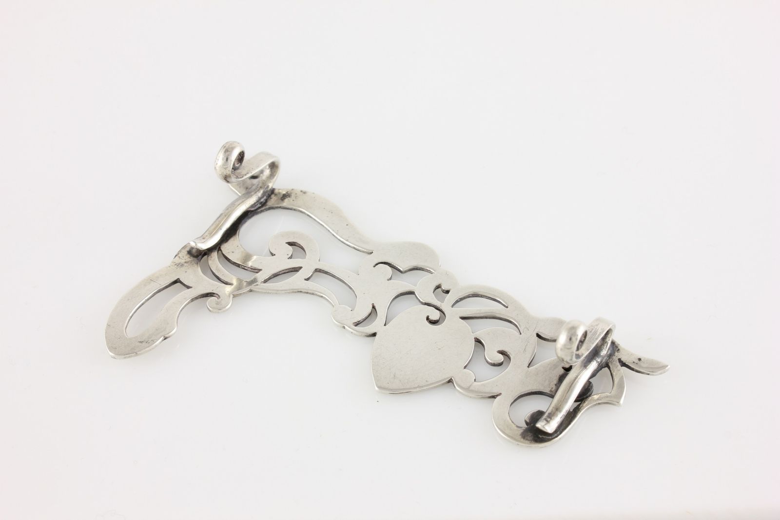 Home Decor Edwardian Silver Fancy Design Menu Holder. Photograph Clip Frame. 1907. photo