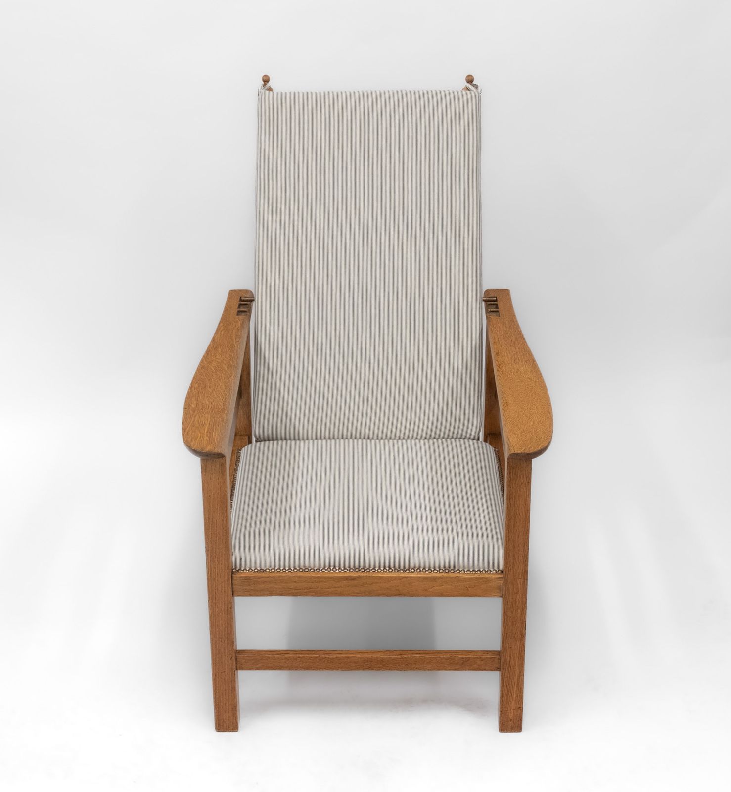 Ambrose Heal Oak Arts & Crafts Reclining Chair For Heals Of London photo 1450.0