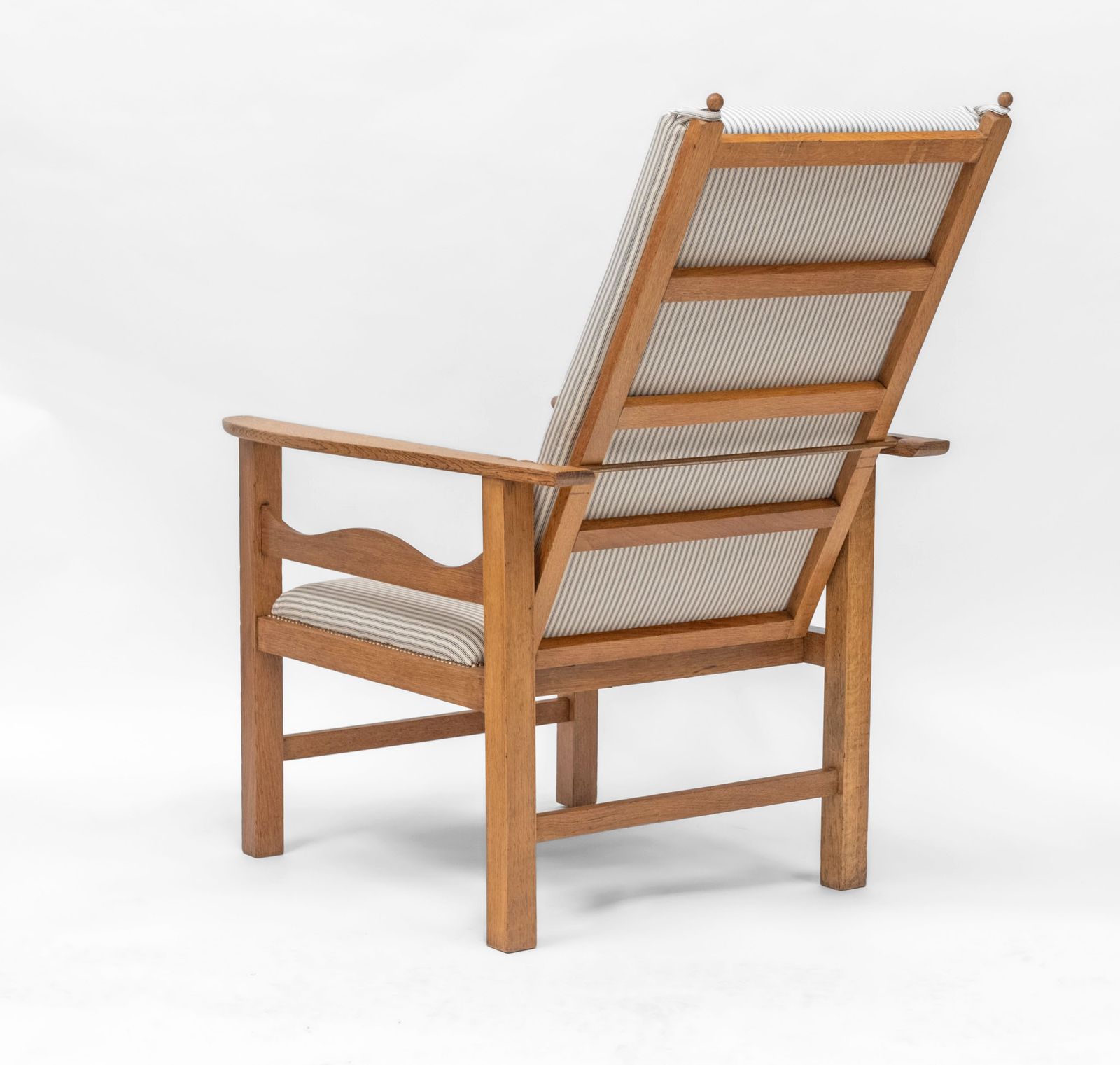 photo buy Ambrose Heal Oak Arts & Crafts Reclining Chair For Heals Of London