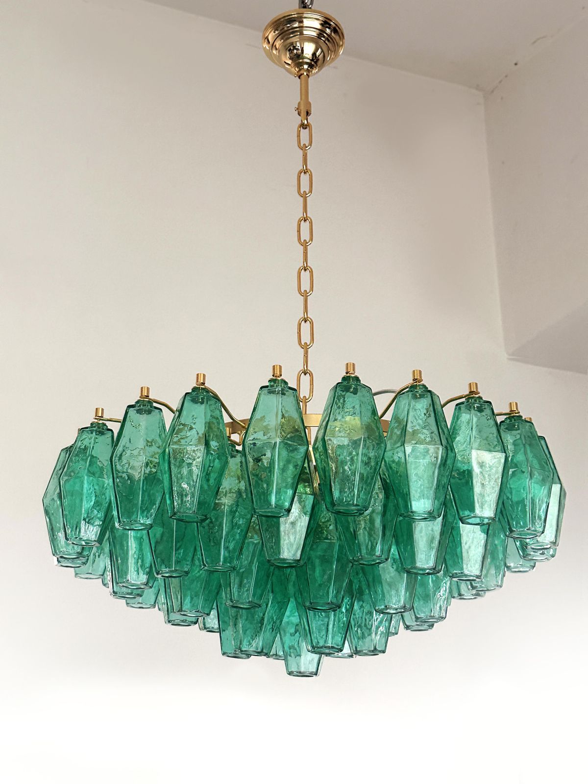 Contemporary Green “Poliedri” Murano Glass Gold Chandelier In Venini Style photo vintage