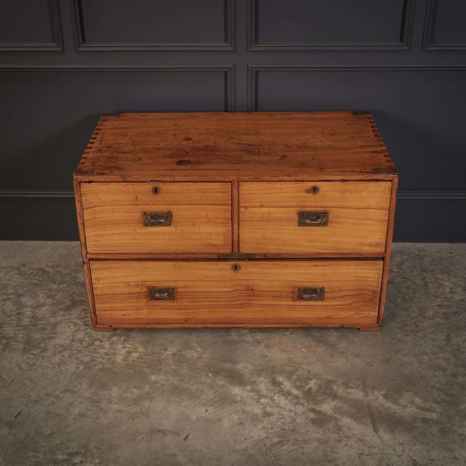 Camphor Wood Campaign Chest Coffee Table photo vinterior