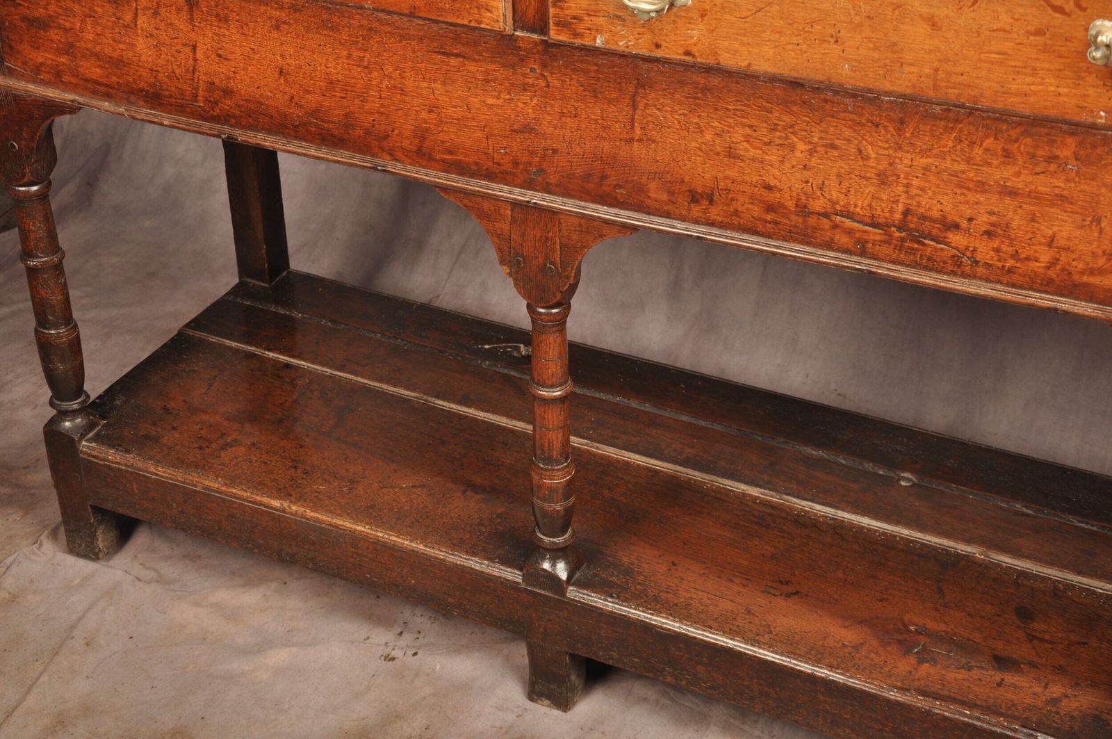18th Century Oak Pot Board Dresser photo 2900.0