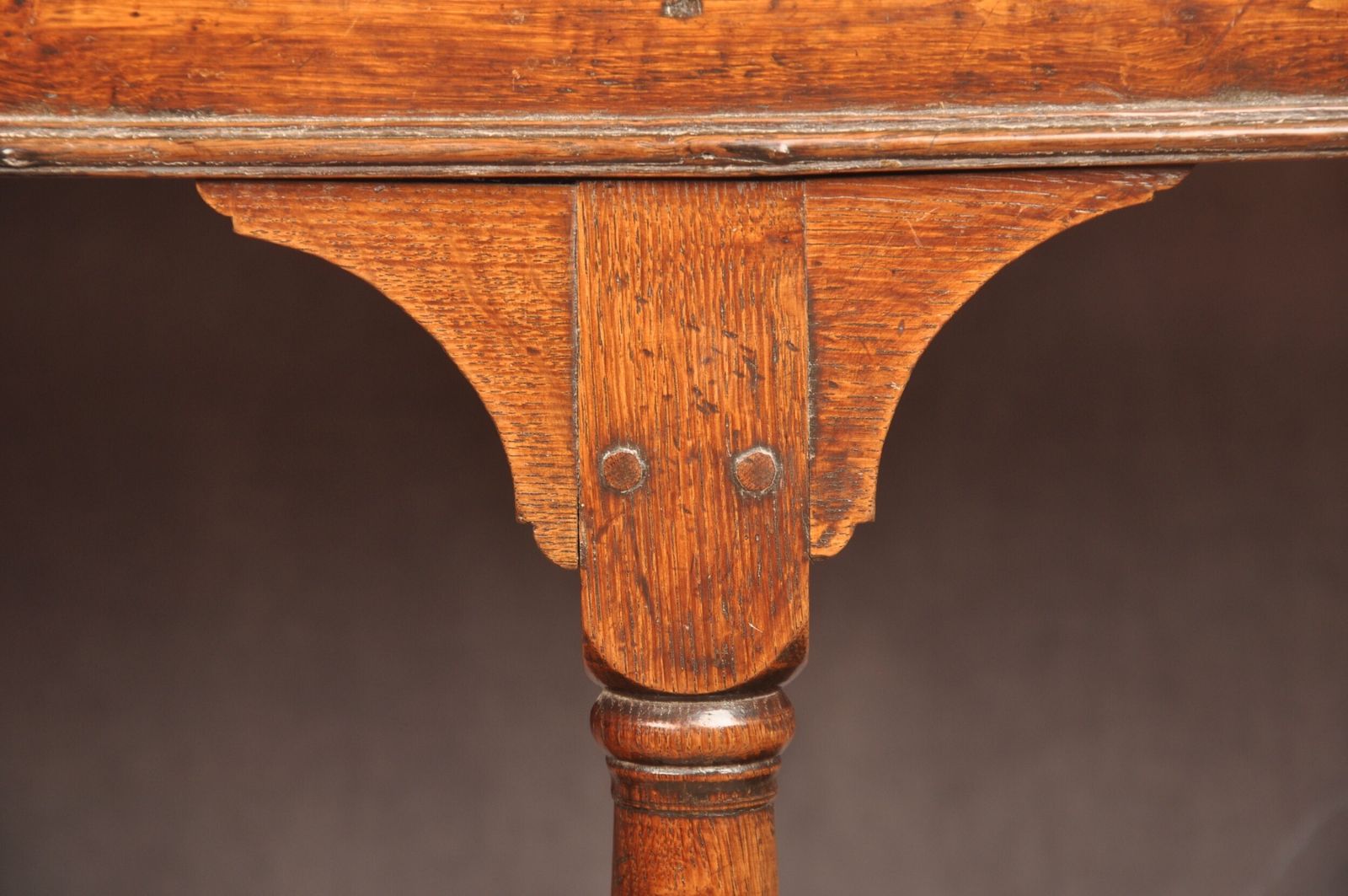 photo furniture 18th Century Oak Pot Board Dresser