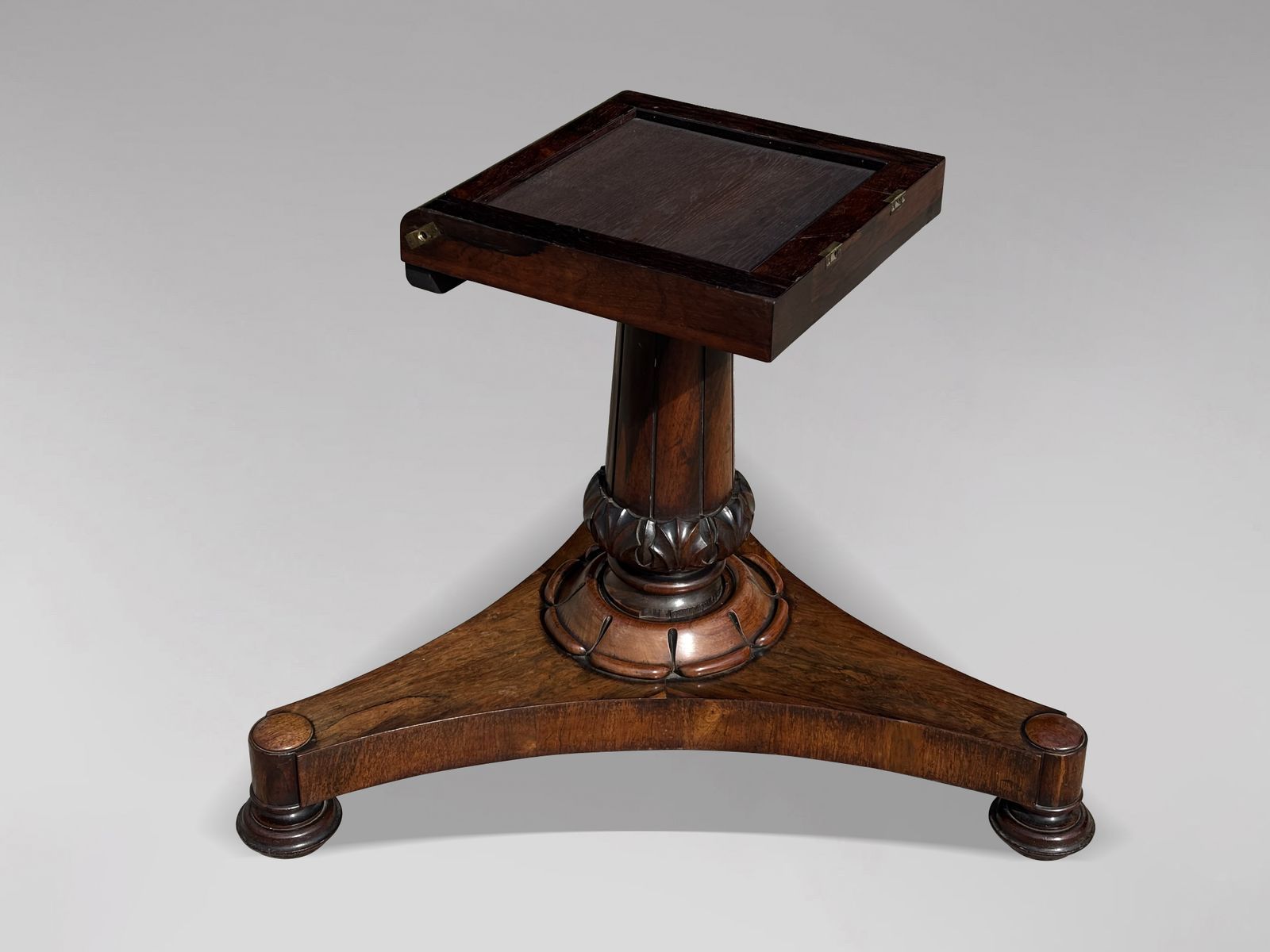 4000.0 Early 19th Century William IV Period Rosewood Centre Table photo
