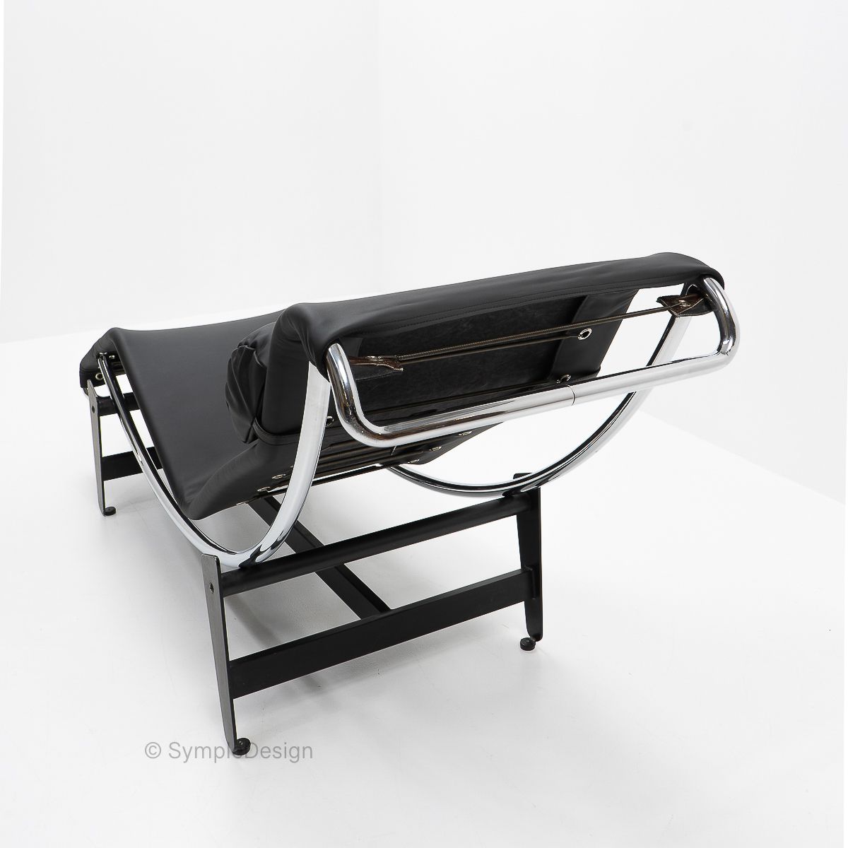 Original Chaise Longue 2072 / B306 (Lc4) By Wohnbedarf, 1950s photo furniture