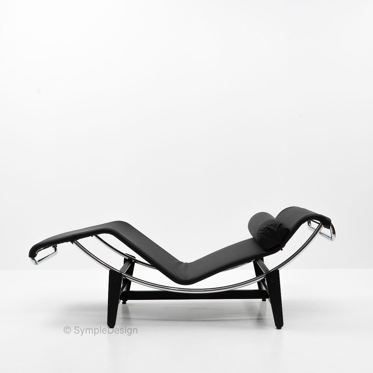 photo for sale Original Chaise Longue 2072 / B306 (Lc4) By Wohnbedarf, 1950s