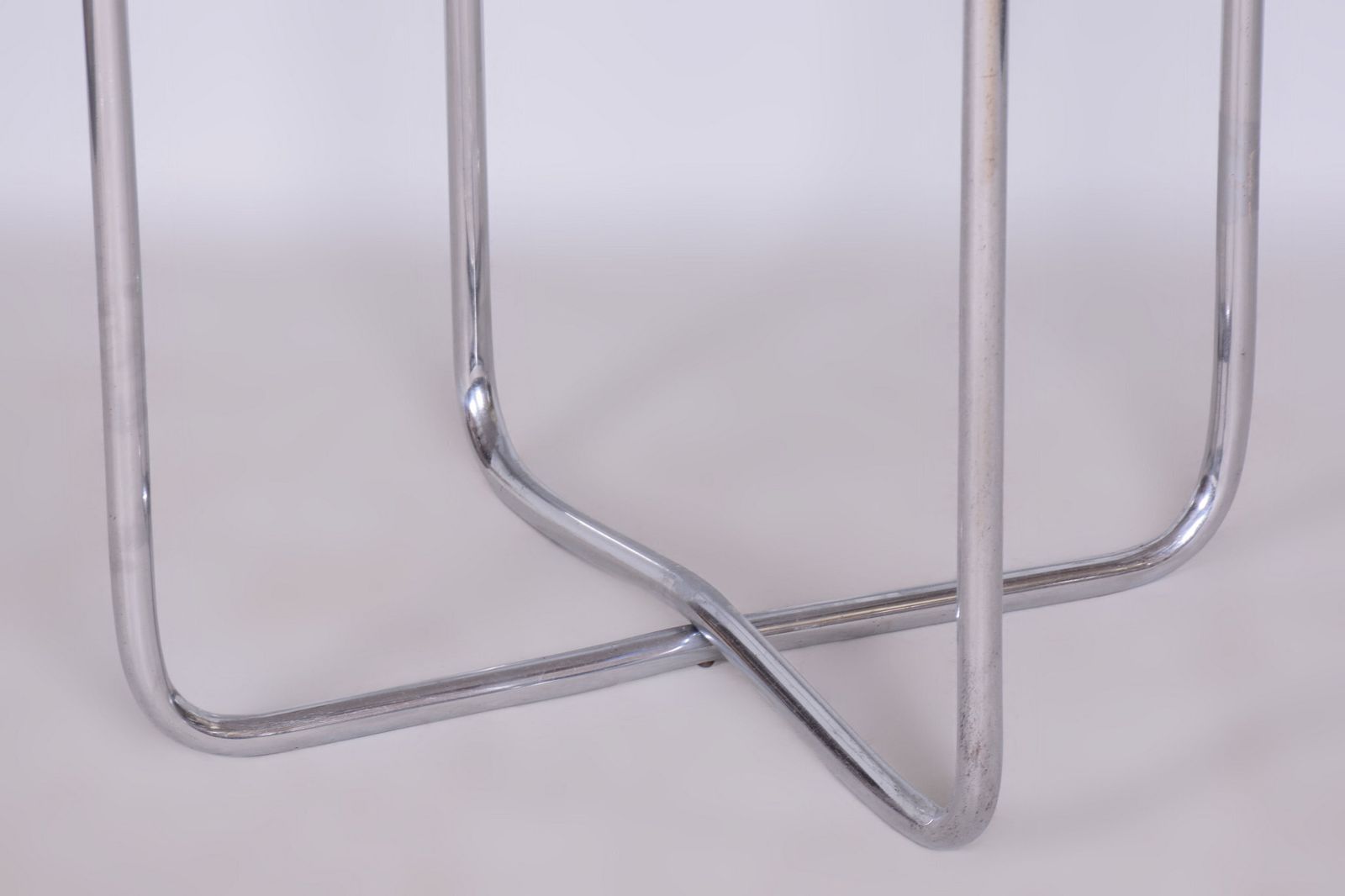 photo buy Original Bauhaus Dining Set, By Hynek Gottwald, Chrome, Czech, 1930s