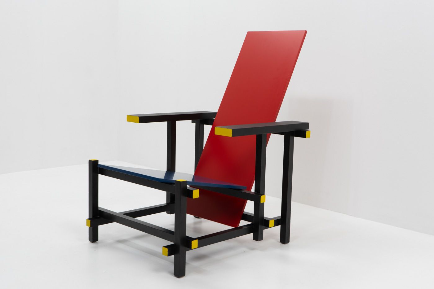 Rietveld Red & Blue Chair By Cassina, 1970s photo Furniture