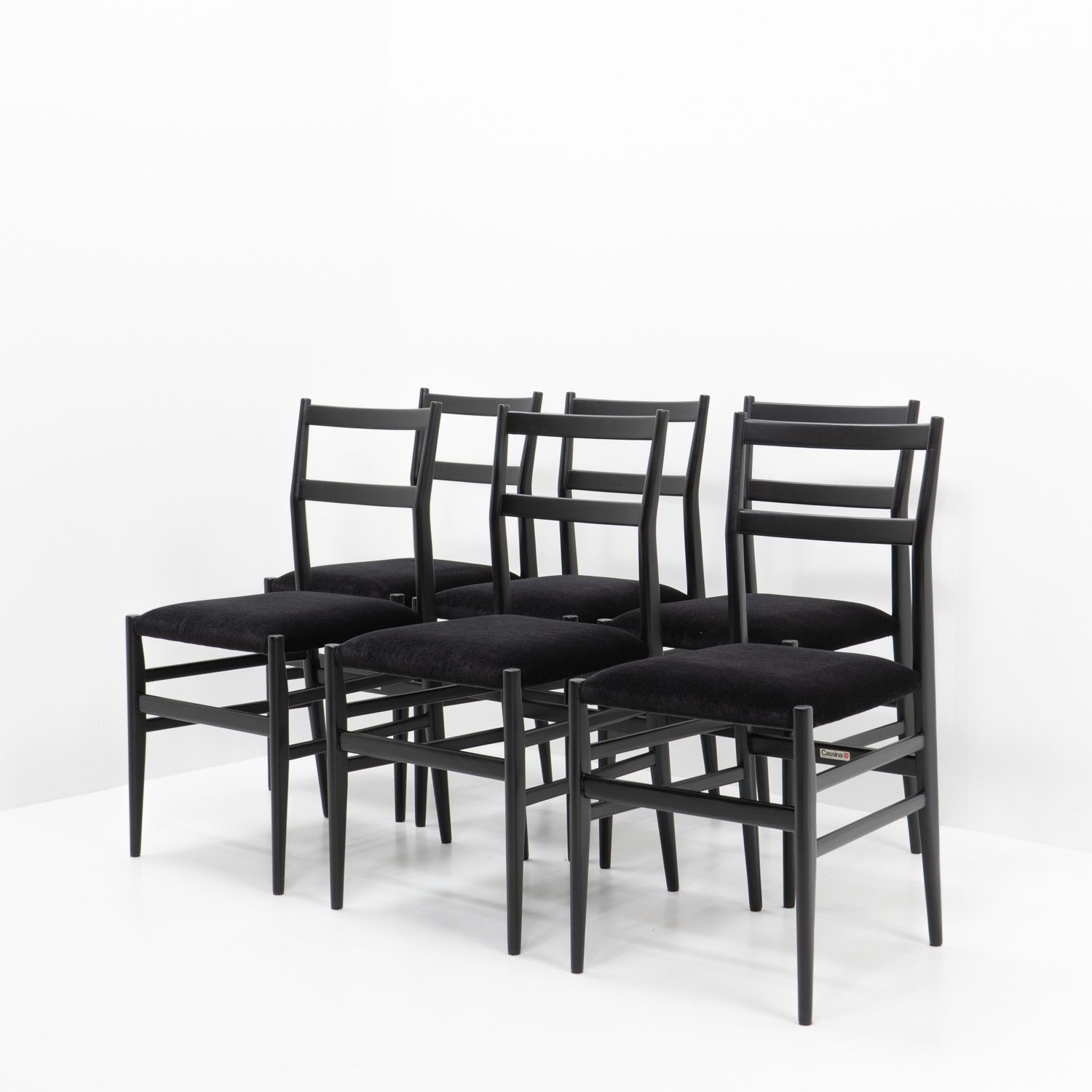 photo buy Gio Ponti, Leggera Chairs For Cassina, 1970s – Set Of Six
