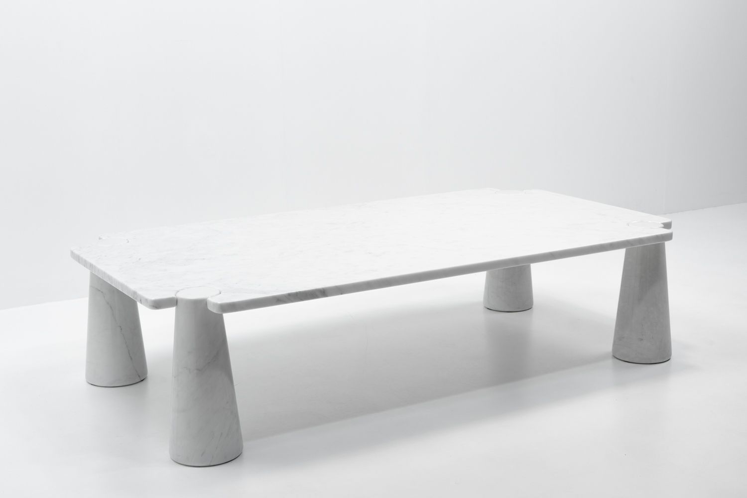 Italian Design Classic: Angelo Mangiarotti, Eros Marble Coffee Table, 1970s photo vinterior